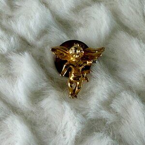 Guardian Angel Cherub Pin- Gold Tone